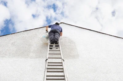 Peinture extérieure à Larré — façades et ravalement